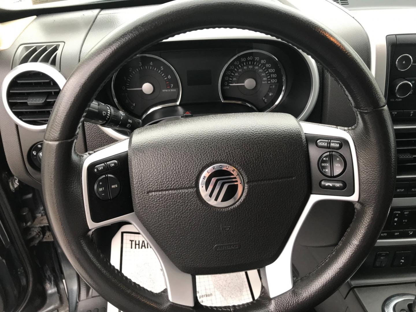 2010 Gray /Black Mercury Mountaineer Luxury (4M2EN4HE6AU) with an 4.0 V6 engine, Automatic transmission, located at 577 Chester Pike, Prospect Park, PA, 19076, (610) 237-1015, 39.886154, -75.302338 - Photo#14